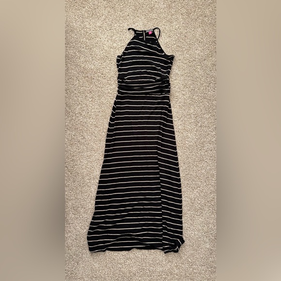 Vince Camuto Black and tan striped halter Maxi Dress - Picture 2 of 4